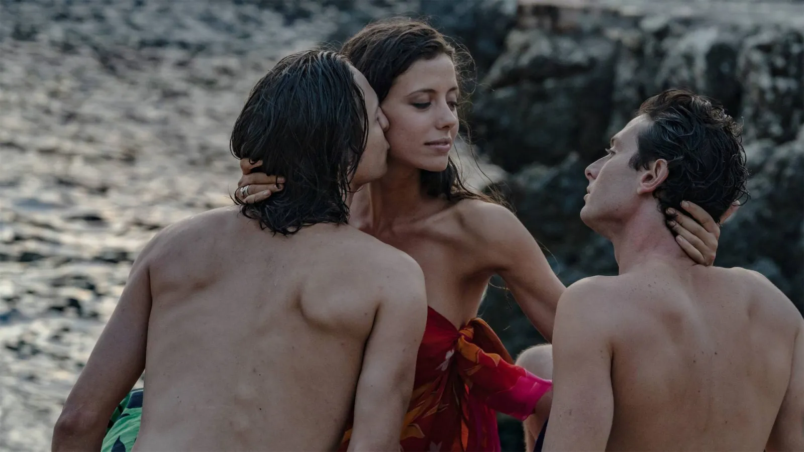 "Parthenope": La Trampa de la Belleza